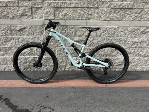 2022 Stumpjumper Alloy S3 Medium